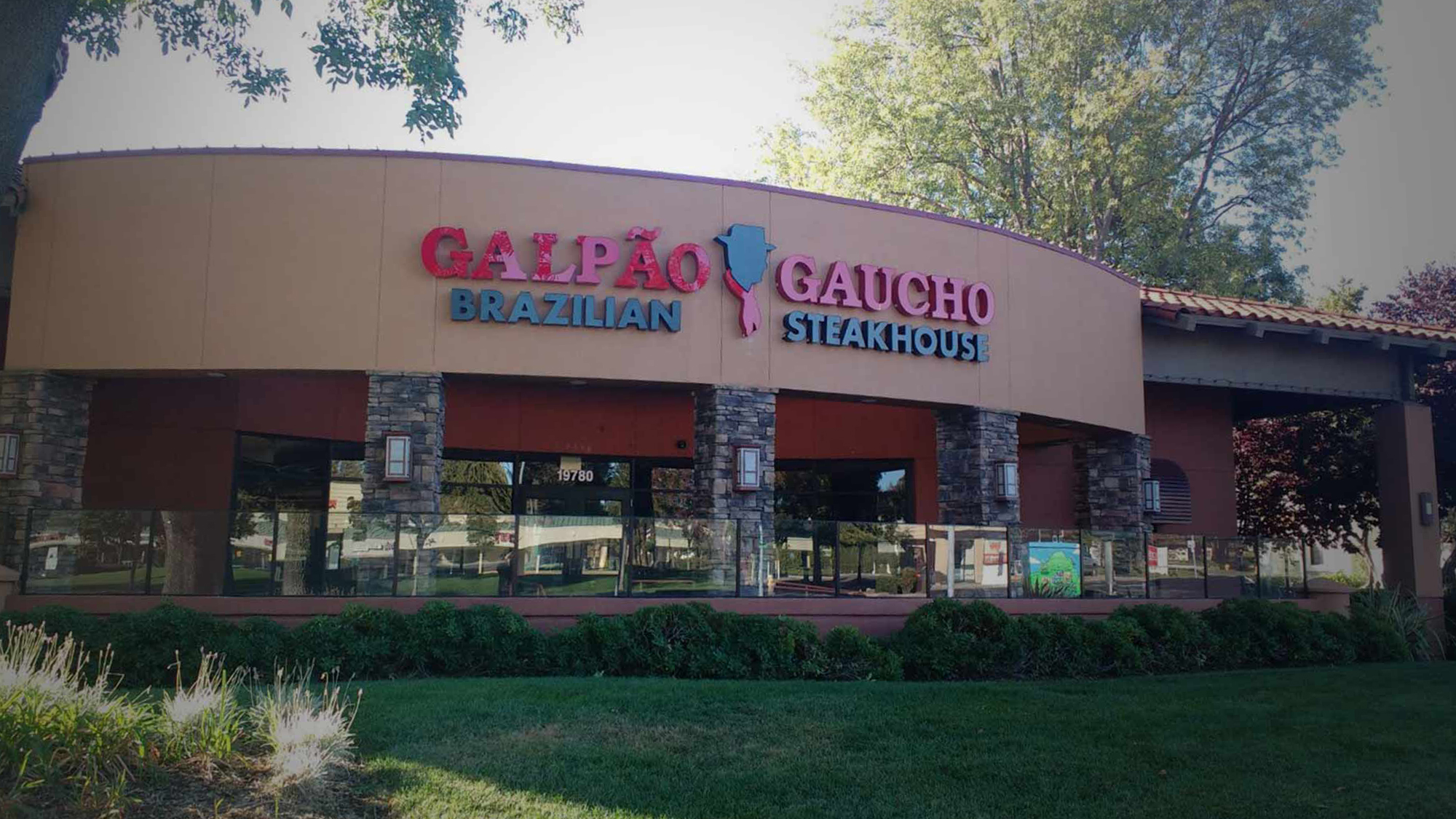 Galpão Gaucho, Brazilian Steakhouse – Brazilian steakhouse offers 