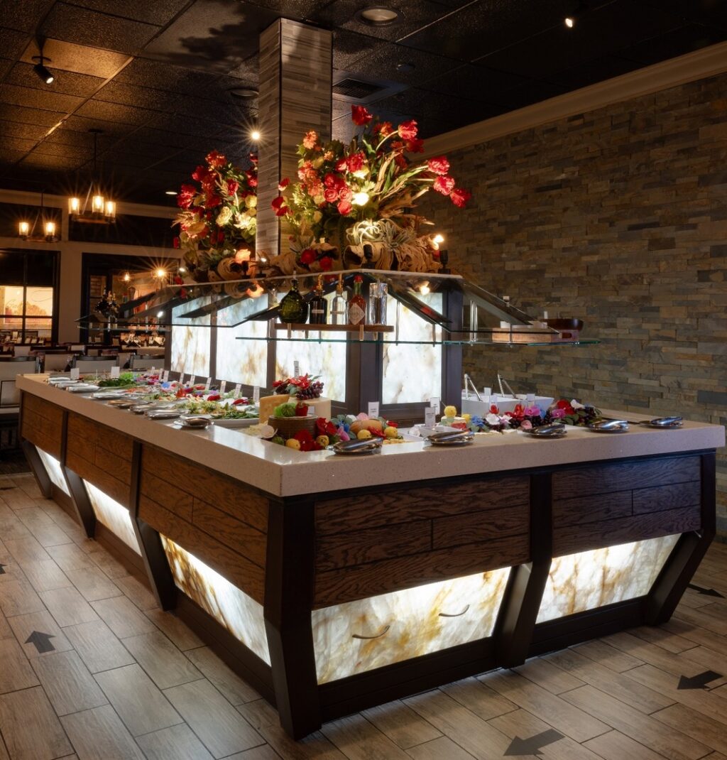 Enjoy our unlimited two-course menu that starts with a gourmet salad bar with over 40 items to choose from, plus our 18 unlimited selections from the grill. 🥗 🥦 🥕 

For a lighter choice, you can choose to stay on the first course for the whole meal and enjoy unlimited trips to our gourmet salad bar; which features cured meats, smoked salmon, candied bacon, local and imported cheeses, gourmet salads, and fresh vegetables.

This option includes the cheese bread appetizer and side dishes on our menu.

Book your table now!