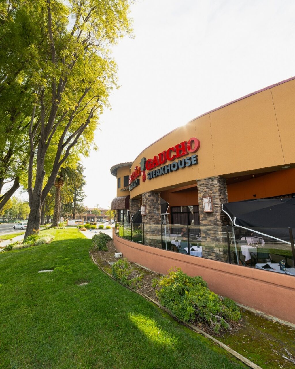 Instagram post from galpaogauchousa. This post is in position 1.