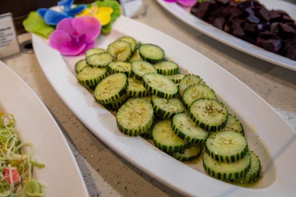 Enjoy our unlimited two-course menu that starts with a gourmet salad bar with over 40 items to choose from, plus our 18 unlimited selections from the grill.

For a lighter choice, you can choose to stay on the first course for the whole meal and enjoy unlimited trips to our gourmet salad bar; which features cured meats, smoked salmon, candied bacon, local and imported cheeses, gourmet salads, and fresh vegetables.

This option includes the cheese bread appetizer and side dishes on our menu.

Book your table now!