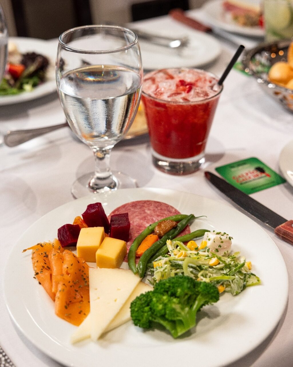 Must-try cocktail at Galpão Gaucho:
Strawberry 🍓 Caipirinha
Martini 🍸 

Our Happy Hour offers 20% OFF on bar plates + Special Prices on cocktails, beers, and wines at the bar only. *restrictions apply

CALIFORNIA & NEVADA locations Happy Hour:
Monday - Friday 4 pm to 7 pm
Saturday - Sunday 3 pm - 6 pm
 *Excluding Irvine, CA.

CHARLESTON, SC Happy Hour:
Everyday 4 pm to 7 pm

*Please visit galpaogauchousa.com for more information about hours of operation.

Cupertino, CA
Napa, CA
Roseville, CA
San Diego, CA
Walnut Creek, CA
Las Vegas, NV
Charleston, SC