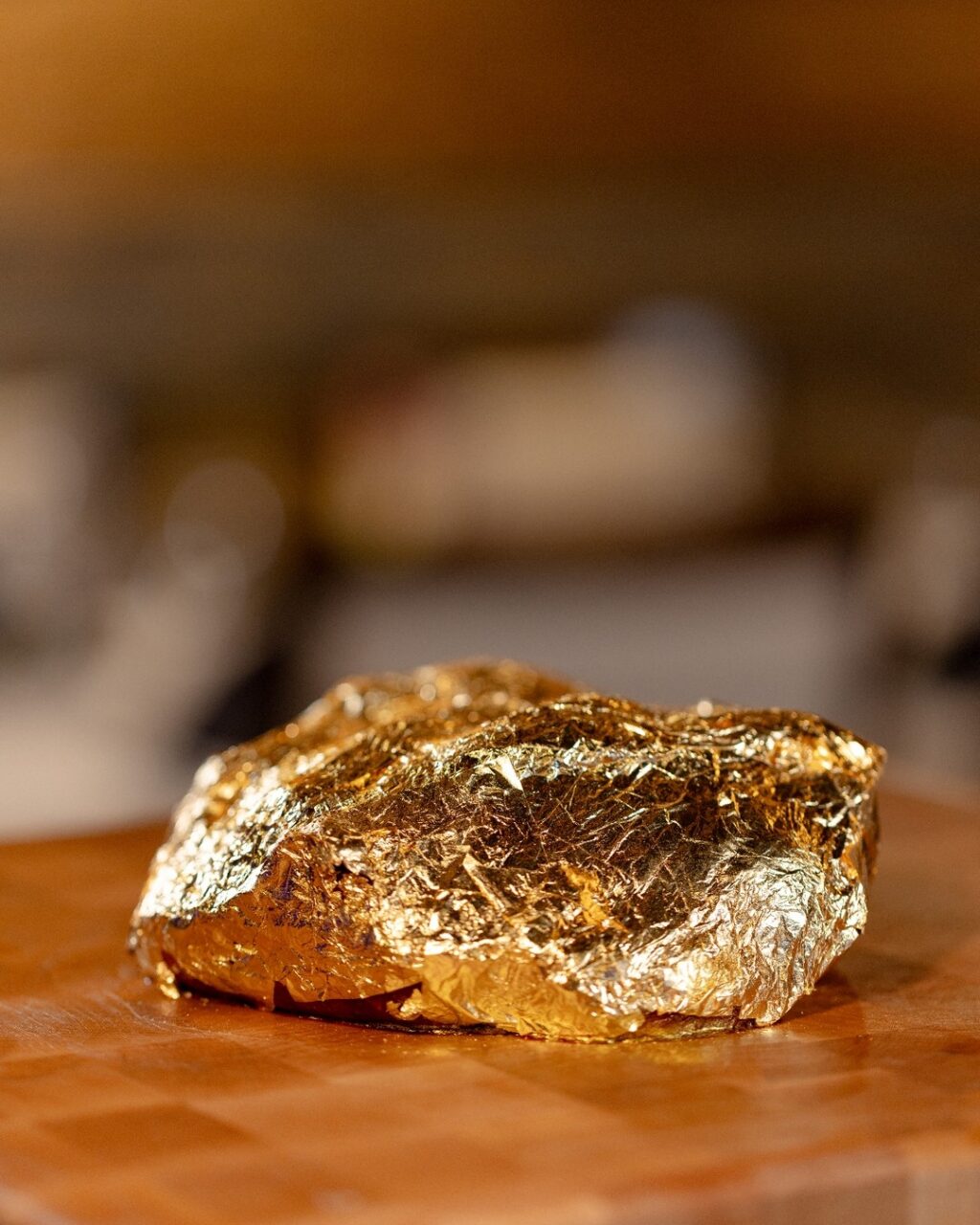 The Golden Steak® is the most noble part of the top sirloin, expertly seasoned with salt and then decadently enveloped in 24-karat edible gold foil. A bespoke cart approaches your table, presenting the Golden Steak® in all its splendor, and the Gaucho Chef then artfully carves this luxurious meat selection with a golden knife.

Elevate your dining experience with every golden bite. Join us today at Galpão Gaucho Brazilian Steakhouse
✨💛 🥩