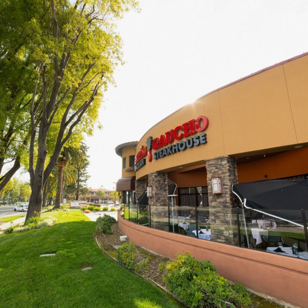 Craving a true Brazilian steakhouse experience? 🥩🥗🍷

Come hungry and let Galpão Gaucho take care of the rest.

Which location is your favorite?
Cupertino, CA
Irvine, CA
Napa, CA
Roseville, CA
San Diego, CA
Walnut Creek, CA
Las Vegas, NV
Charleston, SC

📍 Cupertino, CA