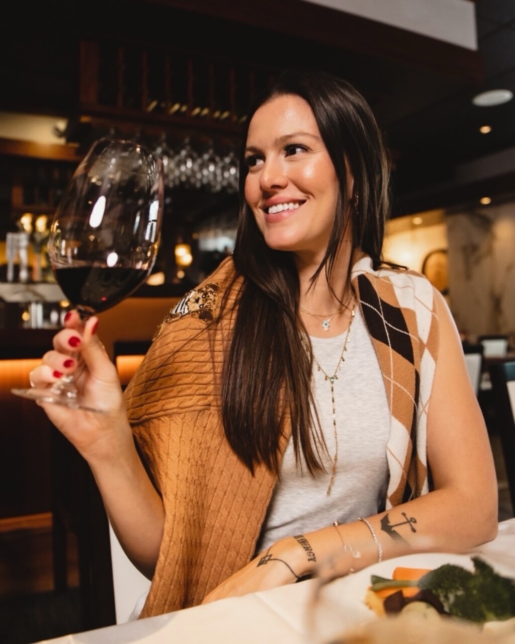 A good glass of wine and premium cuts are always a perfect match. Celebrate Wine Day at Galpão Gaucho with bold reds, smooth pours, and an unforgettable dining experience. 🍷
⠀⠀⠀⠀⠀⠀⠀⠀⠀
HAPPY WINE DAY.
⠀⠀⠀⠀⠀⠀⠀⠀⠀
Which location are you heading to? 
Cupertino, CA
Irvine, CA
Napa, CA
Roseville, CA
San Diego, CA
Walnut Creek, CA
Las Vegas, NV
Charleston, SC